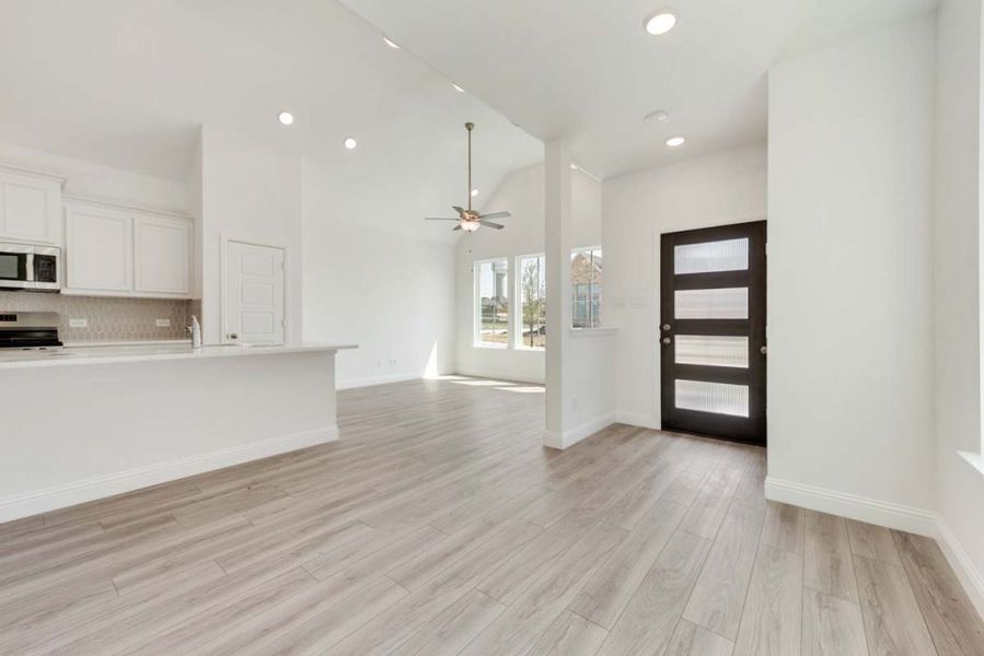 Representative furnished interior of a home built from the Wisteria by Pacesetter Homes in Elevon, Lavon (Image 6).