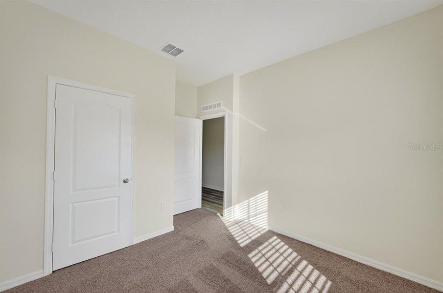 Spacious, unfurnished interior of a new home in , Deltona (Image 23).