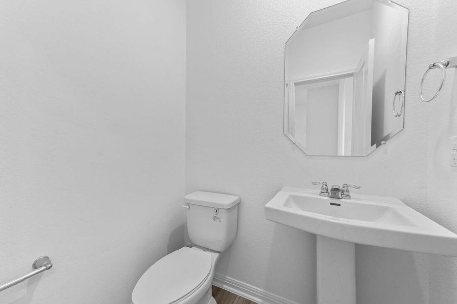 6008 Alfred Acres - Ready Now!