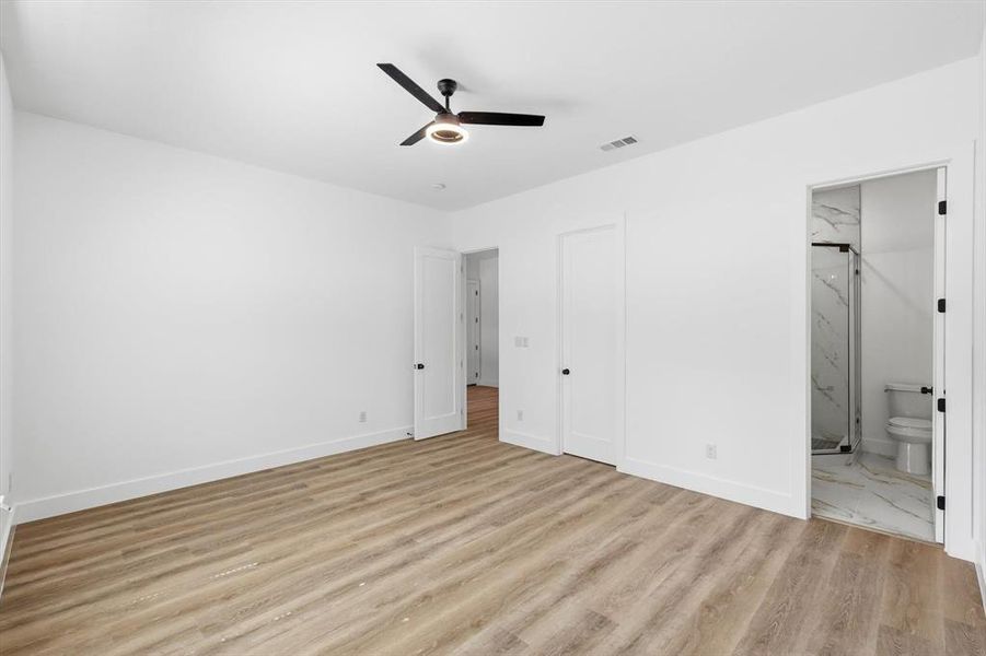 Spacious, unfurnished interior of a new home in , Denton (Image 21).
