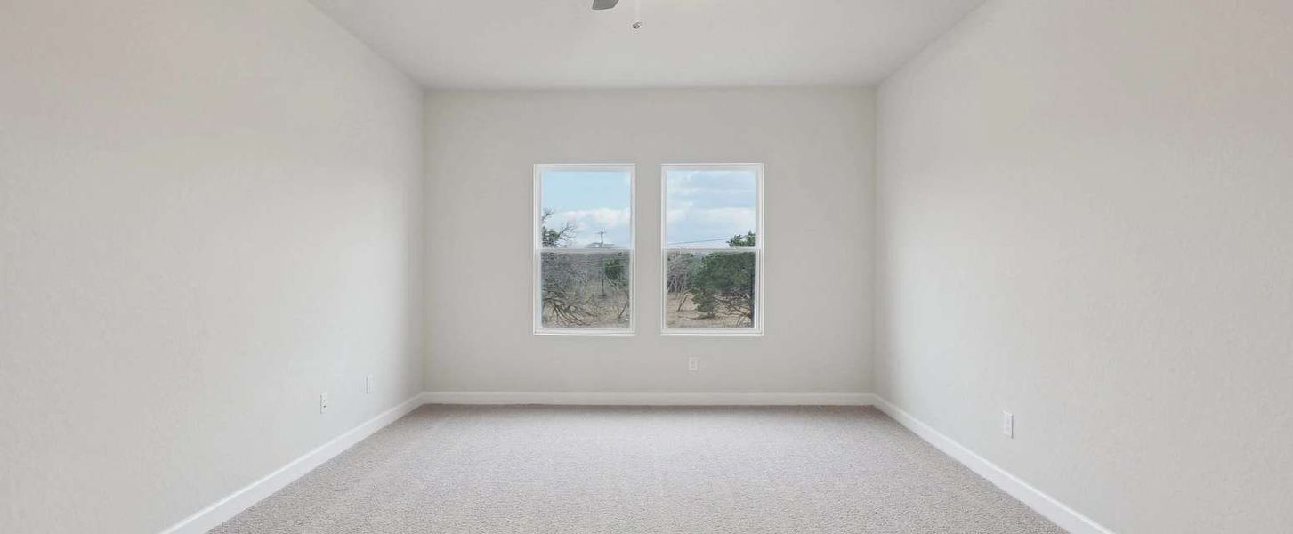 Representative unfurnished interior of a home built from the Makenzie by Ashton Woods in Hennersby Hollow, San Antonio (Image 16).