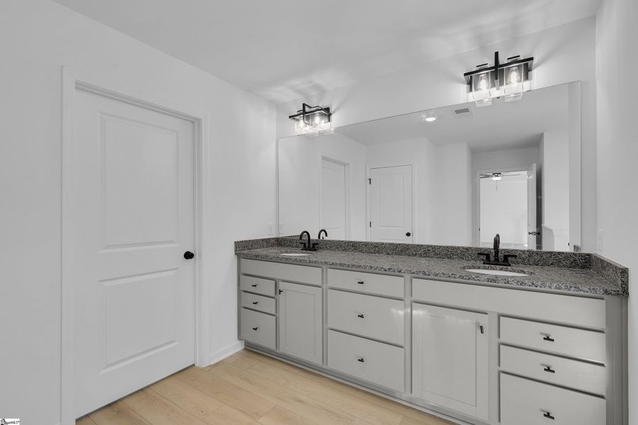 Furnished interior view inside a new home in Lynbrook, Boiling Springs (Image 11).