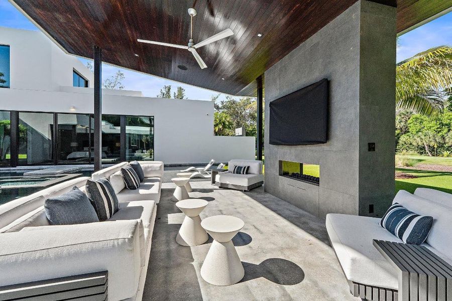 055-12NBeachRd-HobeSound-SMALL