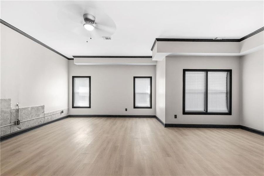 Spacious, unfurnished interior of a new home in , Atlanta (Image 31).