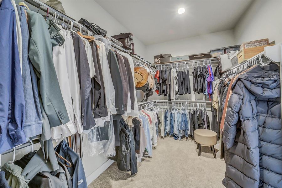 Close-up of interior finishes inside a home in Beacon Hill, Waller (Image 20).