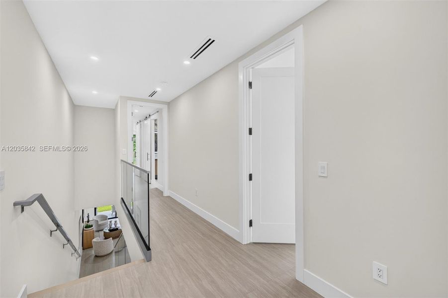 Spacious, unfurnished interior of a new home in , Fort Lauderdale (Image 21). Spacious, unfurnished interior of a new home in , Fort Lauderdale (Image 21).
