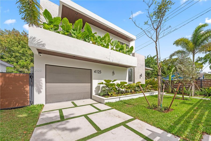 Image 45 of a home in .