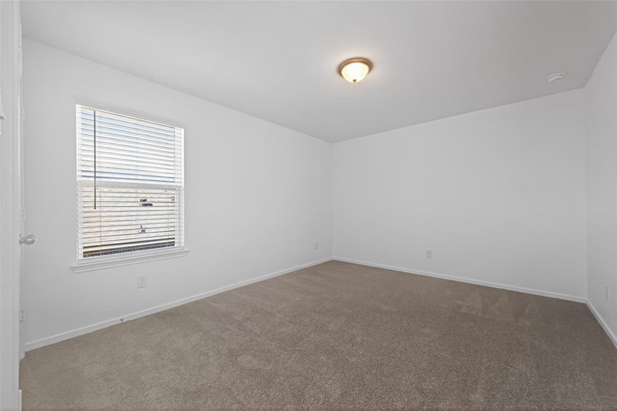 Spacious, unfurnished interior of a new home in Enclave at Willis, Willis (Image 40).