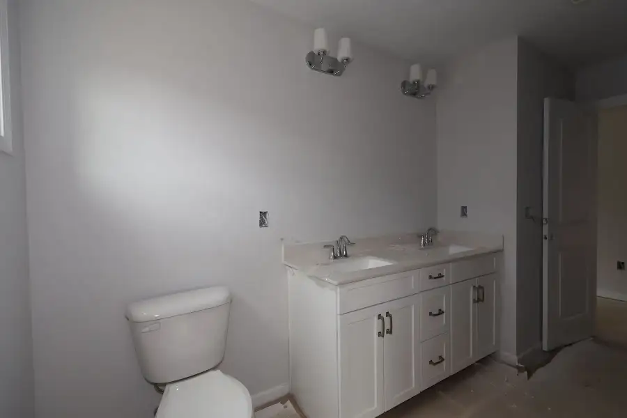 Bathroom Bathroom