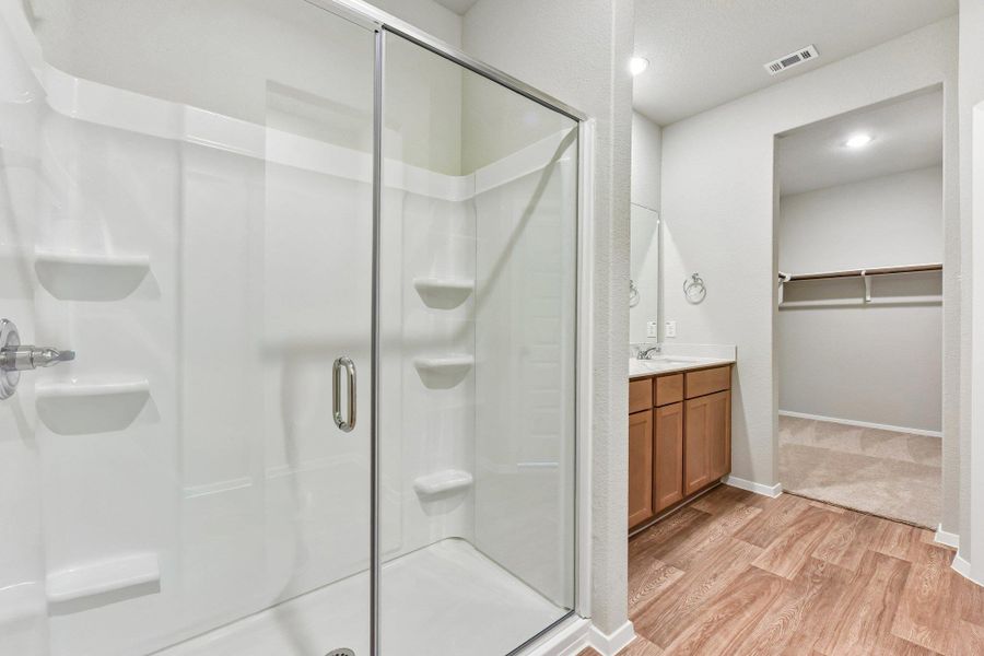 Furnished interior view inside a new home in Cascade, Liberty Hill (Image 8).