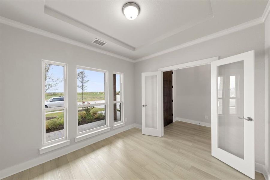 Spacious, unfurnished interior of a new home in Las Lomas, Forney (Image 15). Spacious, unfurnished interior of a new home in Las Lomas, Forney (Image 15).