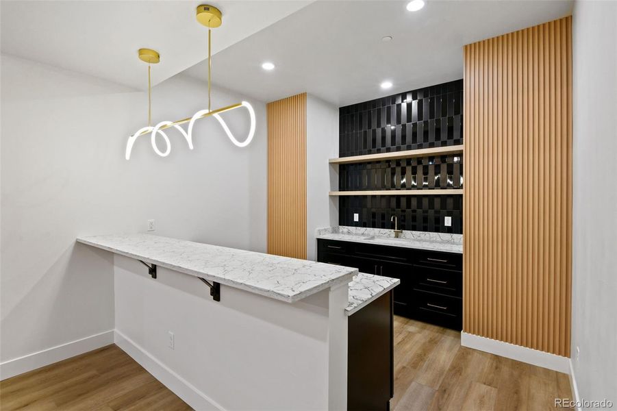 Bsmt wet bar