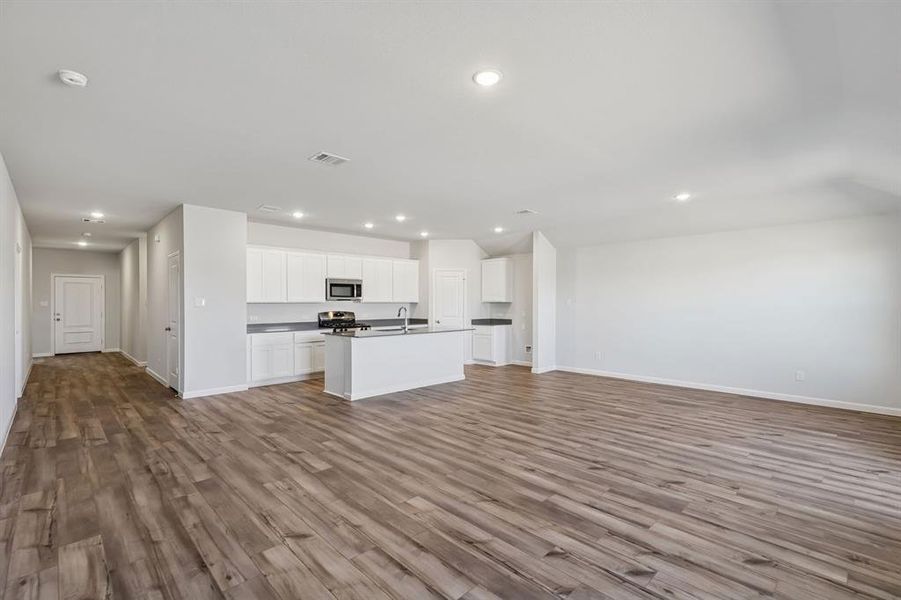 Representative (11) Representative (11)