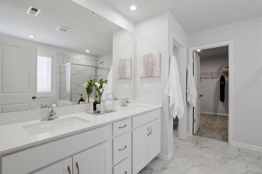 Furnished interior view inside a new home in Waxhaw Landing, Monroe (Image 26).