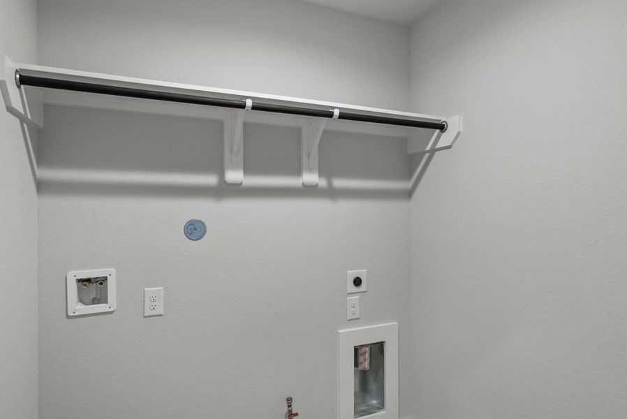 Spacious, unfurnished interior of a new home in Beacon Hill, Waller (Image 22).