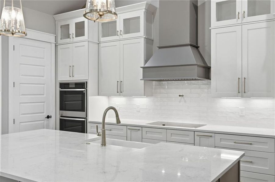 Furnished interior view inside a new home in , Jefferson (Image 6).