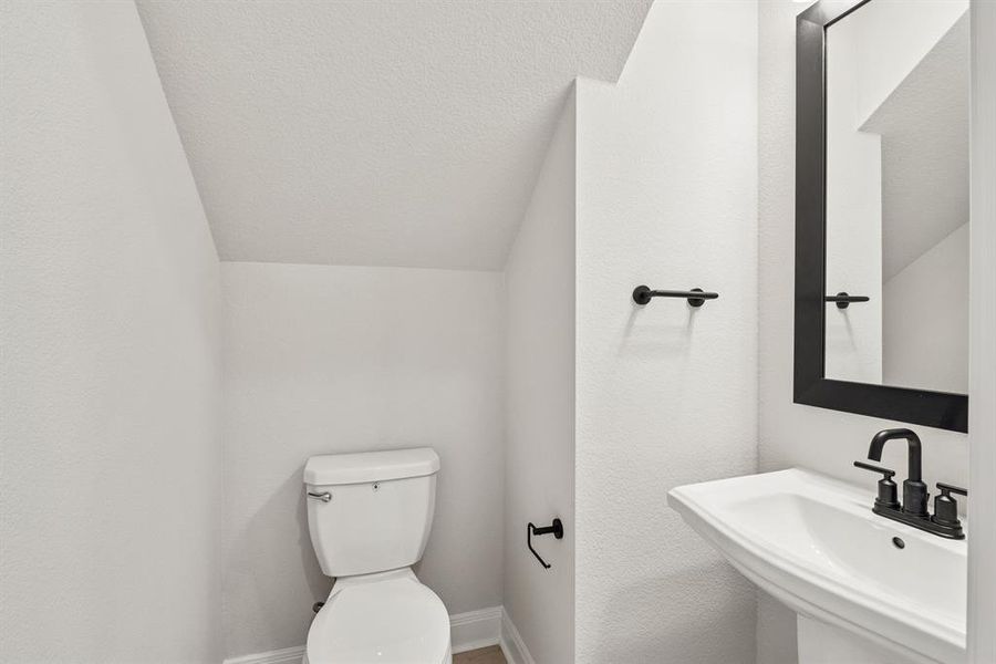 Furnished interior view inside a new home in Greenville Heights, Dallas (Image 7).