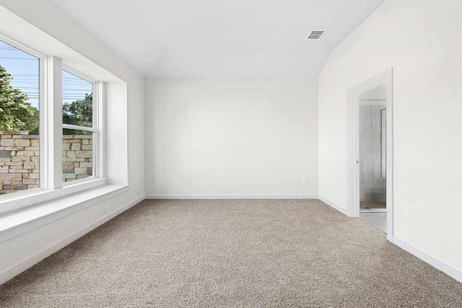 Spacious, unfurnished interior of a new home in Park Hill Commons, San Antonio (Image 12). Spacious, unfurnished interior of a new home in Park Hill Commons, San Antonio (Image 12).