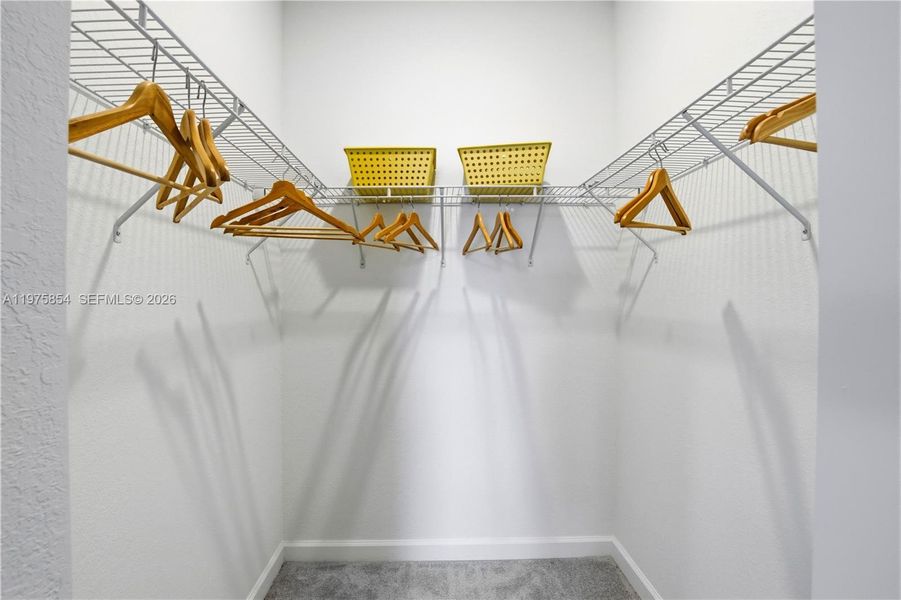 Spacious, unfurnished interior of a new home in , Miami (Image 23).