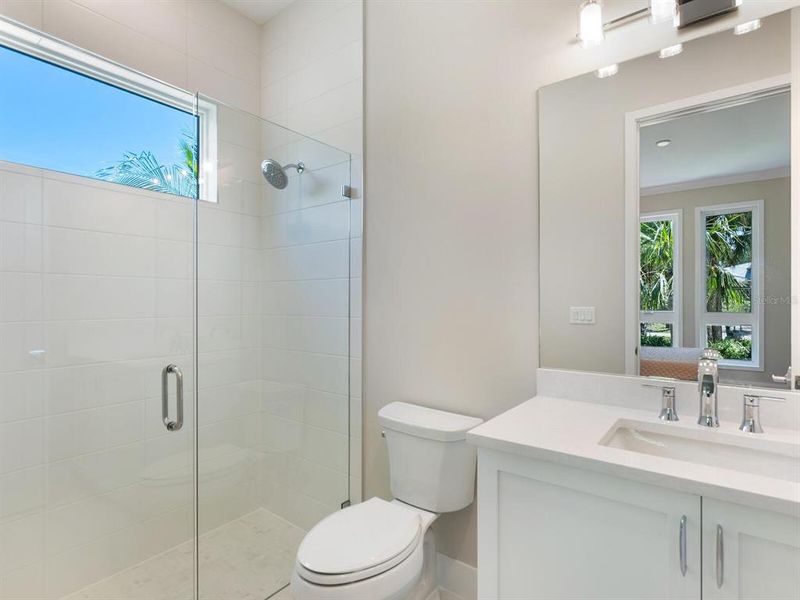 Furnished interior view inside a new home in , Sarasota (Image 40).