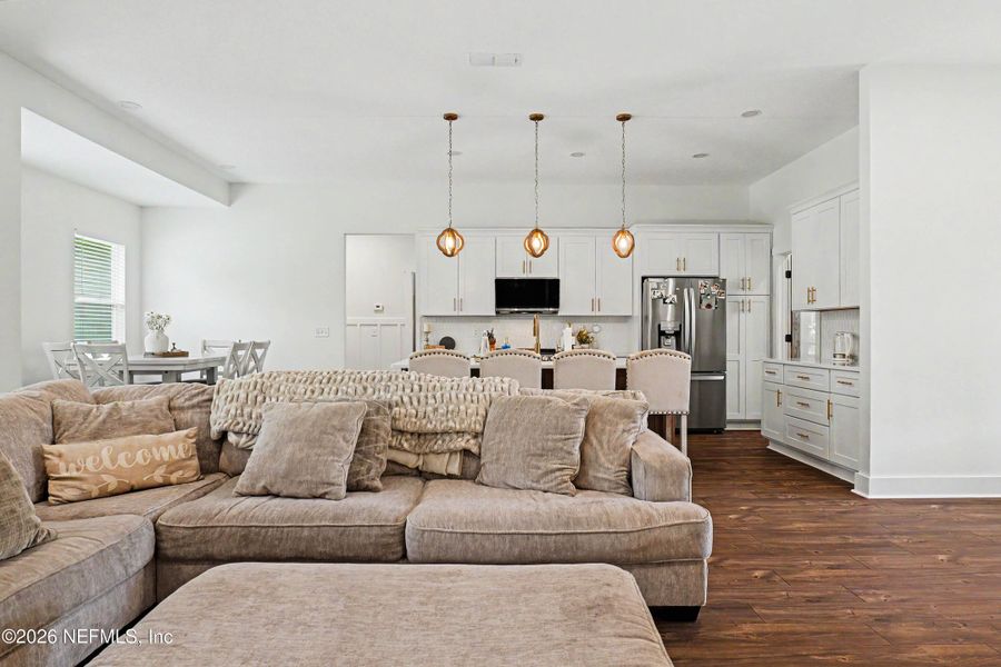 Furnished interior view inside a new home in , Callahan (Image 18).
