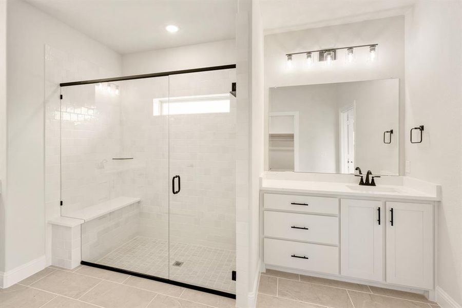 Furnished interior view inside a new home in Rockwood, Mansfield (Image 7).