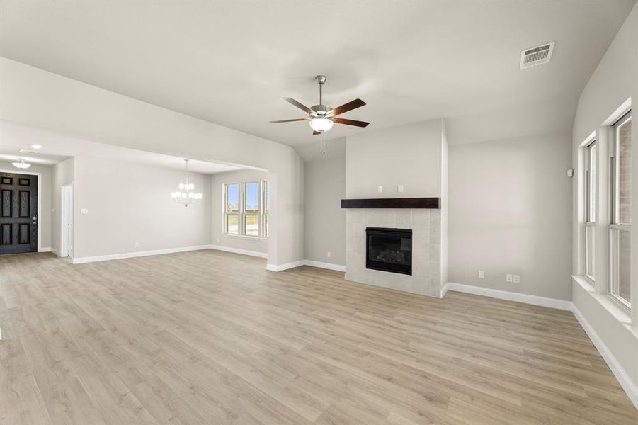 13_14. 539 San Angelo - Family (2) 13_14. 539 San Angelo - Family (2)