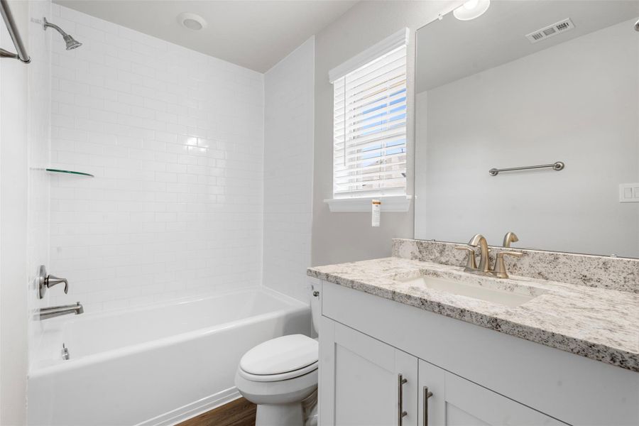 *STOCK PHOTOS - COLORS & FEATURES MAY VARY