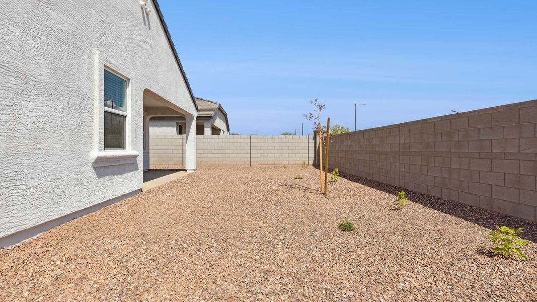 Exterior details and patio area of a home in Rio Rancho Estates, Wittmann (Image 2).
