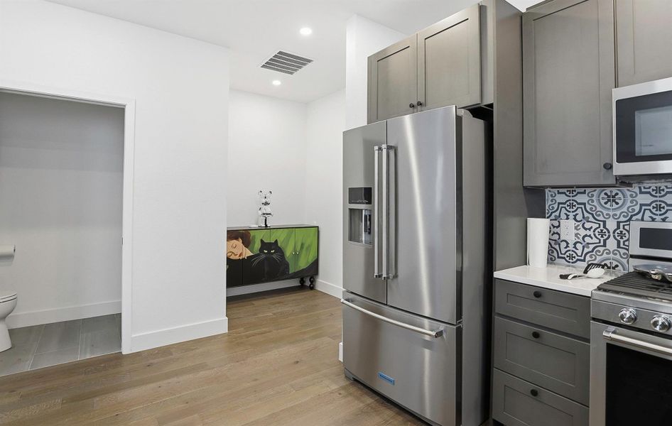 Furnished interior view inside a new home in , Austin (Image 4).