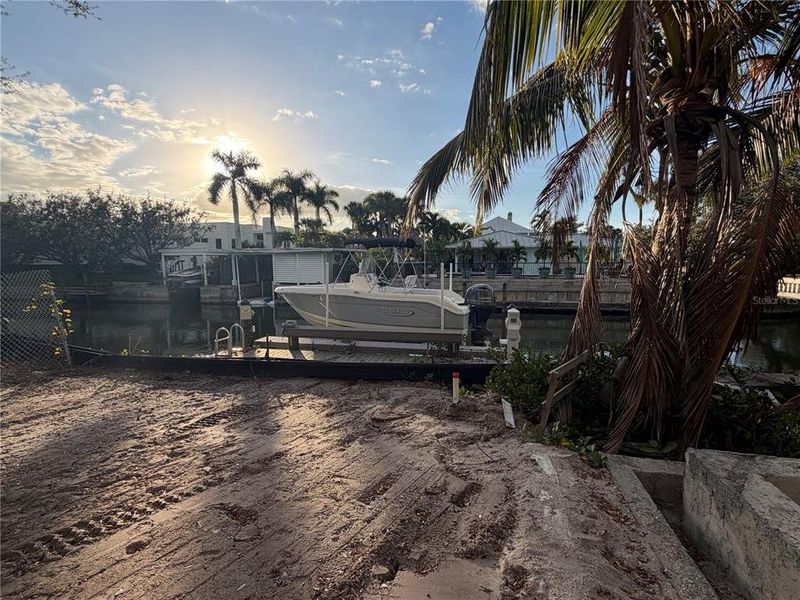 Site preparation for new homesites in , Sarasota (Image 36).