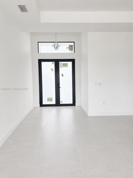Spacious, unfurnished interior of a new home in , Cape Coral (Image 25). Spacious, unfurnished interior of a new home in , Cape Coral (Image 25).