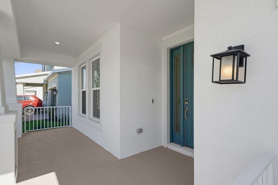 532 SE Ranch Oak Circle ~ Ready Now