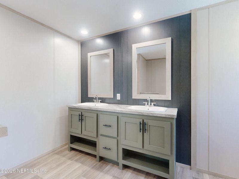 Furnished interior view inside a new home in , Keystone Heights (Image 12).