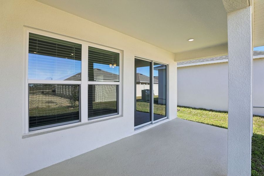 Exterior details and patio area of a home in Robins Run, Lake Wales (Image 3). Exterior details and patio area of a home in Robins Run, Lake Wales (Image 3).