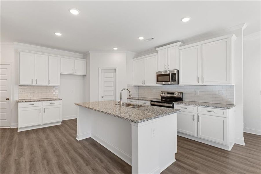 Furnished interior view inside a new home in Mulberry Summit, Flowery Branch (Image 8). Furnished interior view inside a new home in Mulberry Summit, Flowery Branch (Image 8).