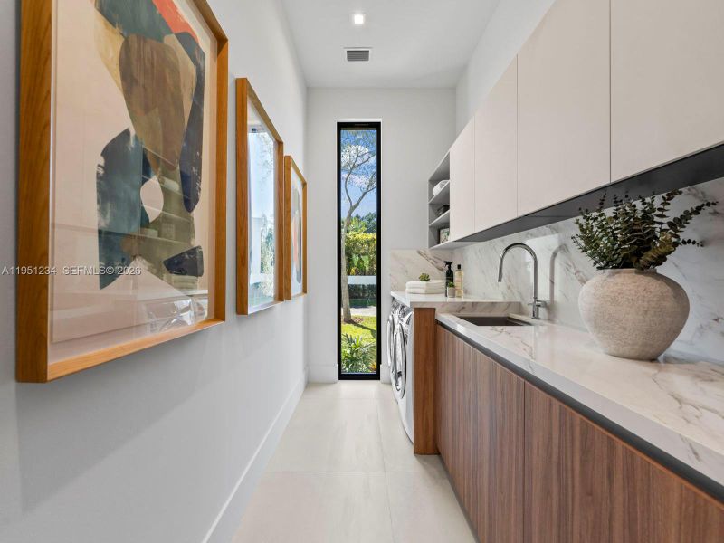 Furnished interior view inside a new home in , Palmetto Bay (Image 19).