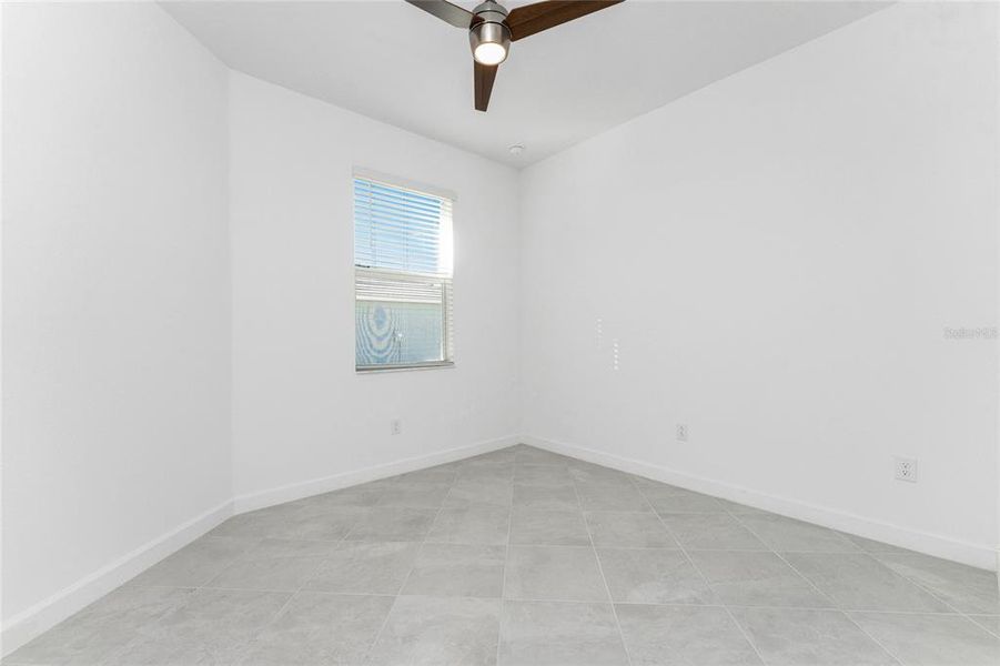 Spacious, unfurnished interior of a new home in , Englewood (Image 38).