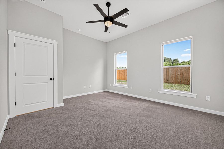 Spacious, unfurnished interior of a new home in Mostyn Springs, Magnolia (Image 40).