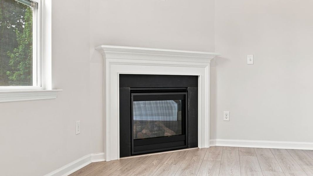 Image 36 of a home in Woodglen.