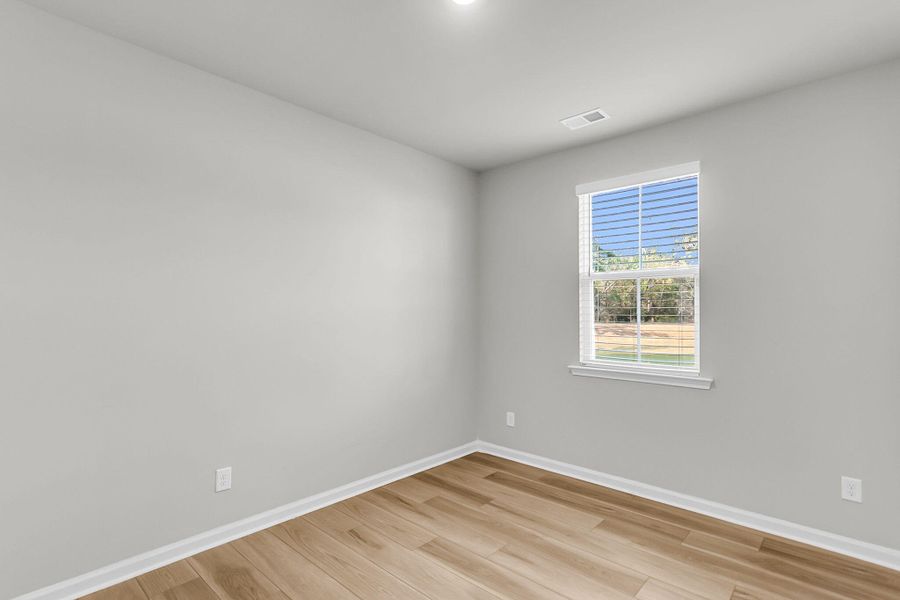 Spacious, unfurnished interior of a new home in Limehouse Village: Arbor Series, Summerville (Image 20).