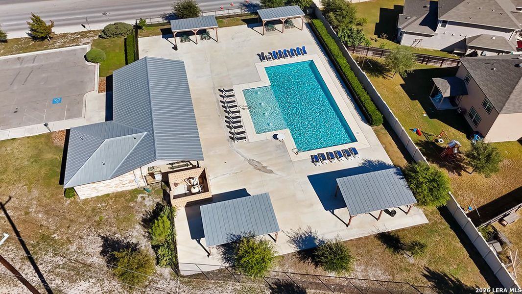 Community amenities in Hunters Ranch, San Antonio (Image 23).