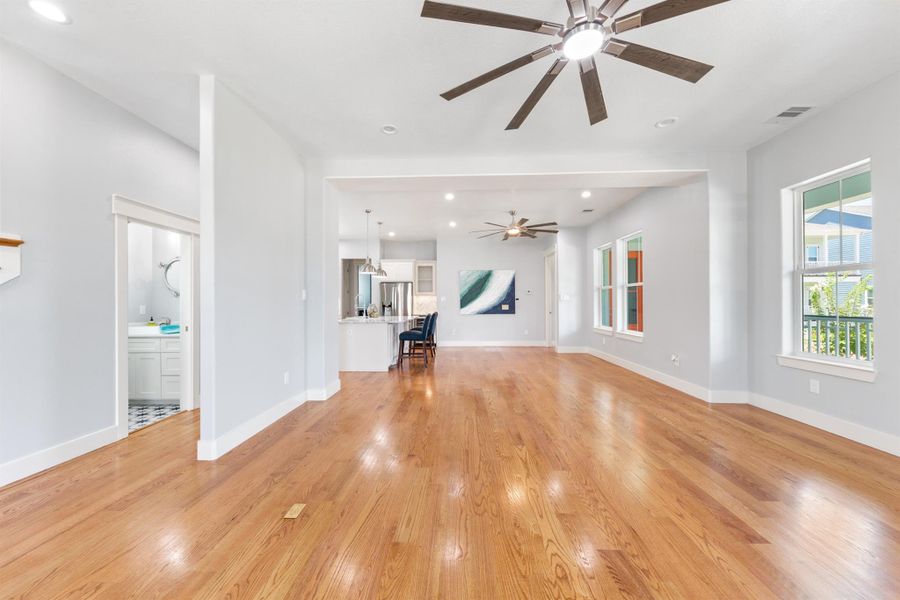 Furnished interior view inside a new home in , Galveston (Image 9).