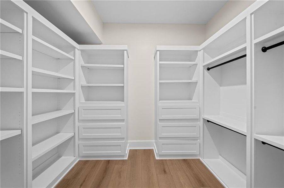 Spacious, unfurnished interior of a new home in , Atlanta (Image 21).