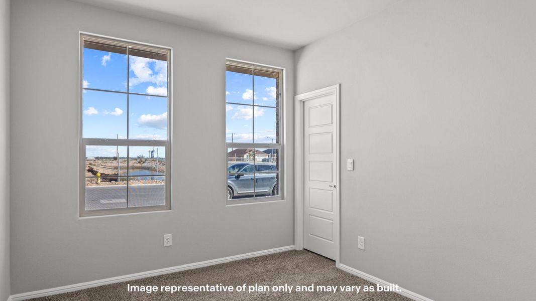 Spacious, unfurnished interior of a new home in Mustang Ridge, Andrews (Image 19).
