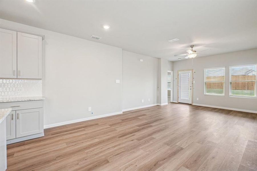 Photo is not of the actual home, but is an inspirational photo of builder’s model home and may depict options, furnishings, and/or decorator features that are not included.