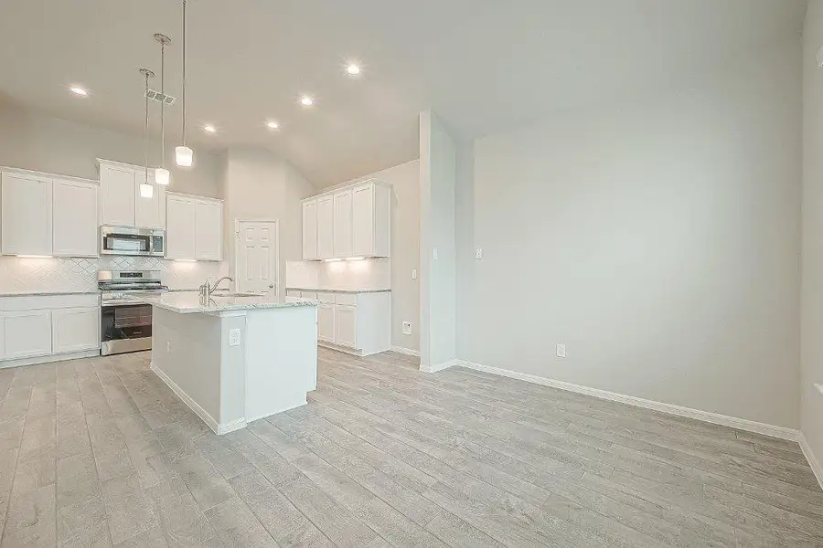 Image 49 of a home in Grand Magnolia.