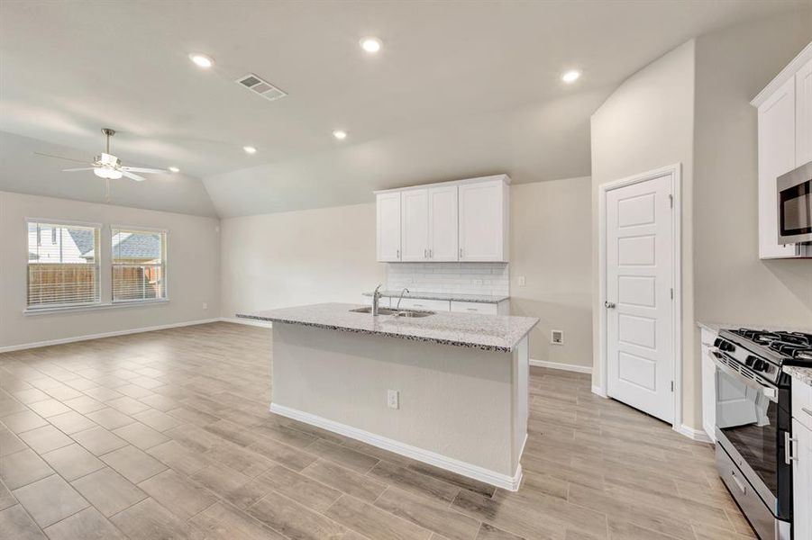 Furnished interior view inside a new home in Forest Park, Princeton (Image 10). Furnished interior view inside a new home in Forest Park, Princeton (Image 10).