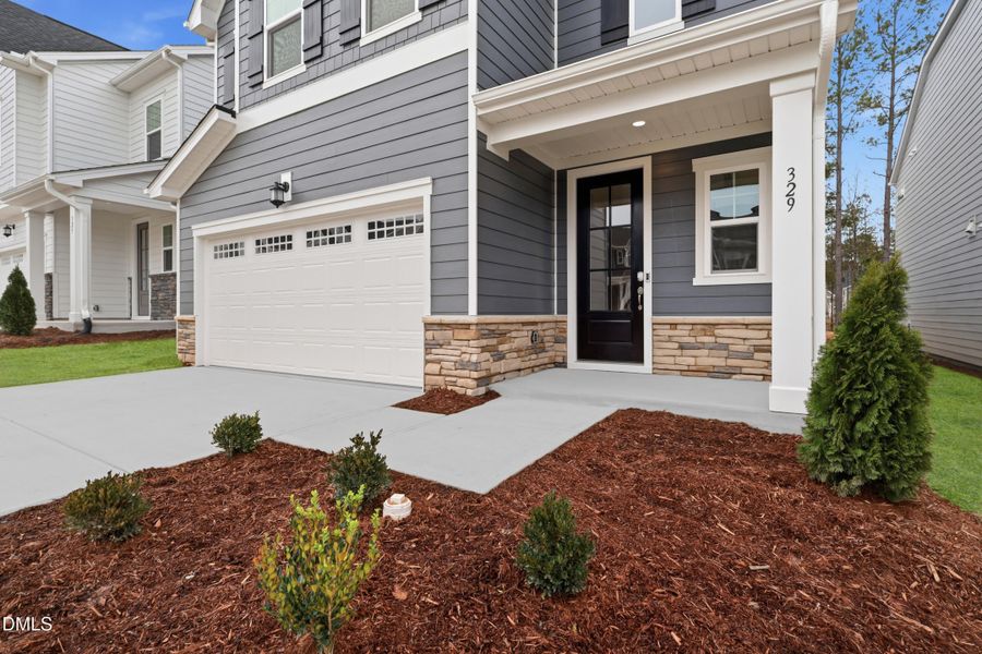 SUN_CarolinaSprings_Pic_329CalvanderLn_3