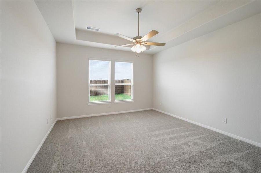 Spacious, unfurnished interior of a new home in Westridge, McKinney (Image 16).